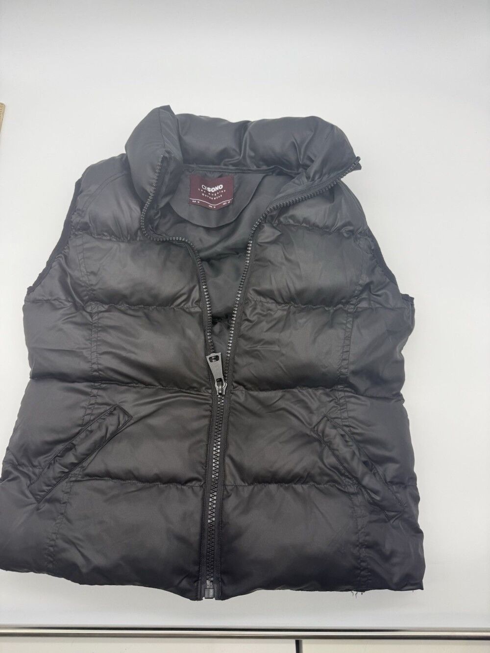 CI SONO Los Angeles Outerwear Women’s Black Sleeveless Puffer Vest Size Medium